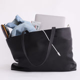 Teddy Tote: Black