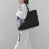 Teddy Tote: Black
