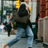 Classic Easy Zipper Tote