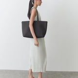 Classic Easy Zipper Tote